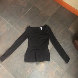H and m long sleeve flare bottom top